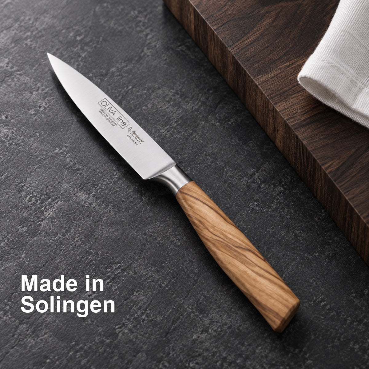 Spickmesser Oliva 10 cm – Made in Solingen – vorhandenes Ambiente-Motiv.