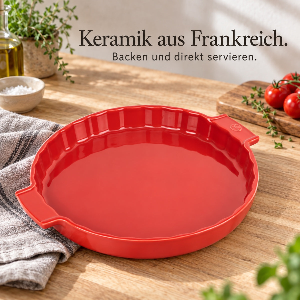 Peugeot Appolia Tarteform 30 cm, rot – Emaillierte Keramik aus Frankreich mit integrierten Griffen.