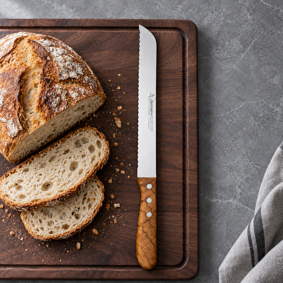 Brotmesser 20cm – Anwendungsinspiration, aus dem Produktfoto gestaltet
