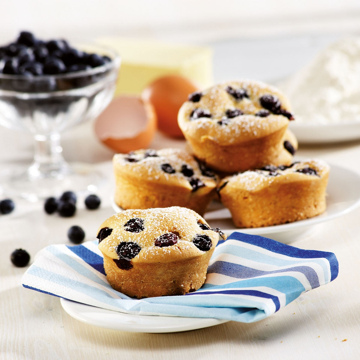 Muffinförmchen FlexiForm, 12er-Set – Hersteller-Originalbild. Anwendungs- und Serienmotive können Lebensmittel, Dekoration oder separat erhältliches Zubehör zeigen; maßgeblich ist der beschriebene Lieferumfang.