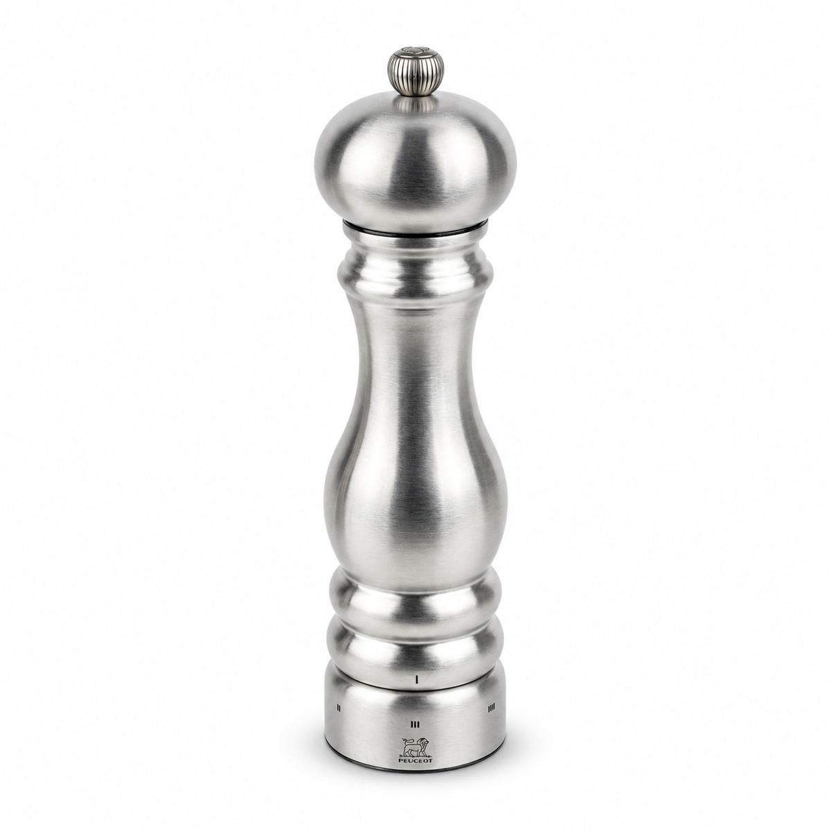 Peugeot Pfeffermühle Paris Chef auf weißem Hintergrund