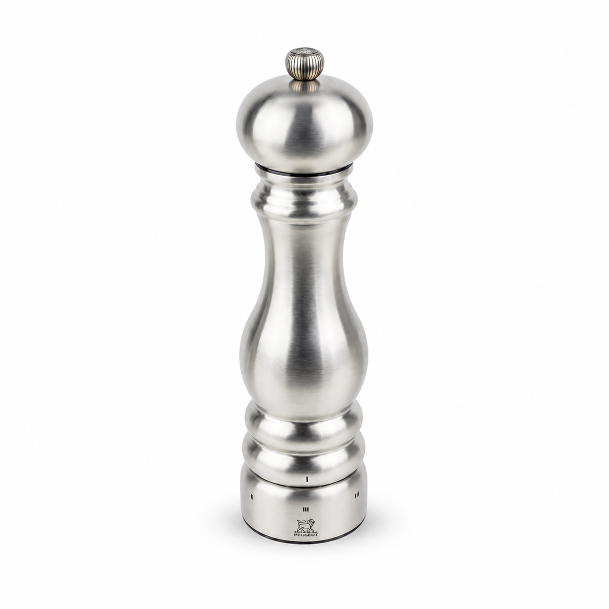 Peugeot Salzmühle Paris Chef auf weißem Hintergrund