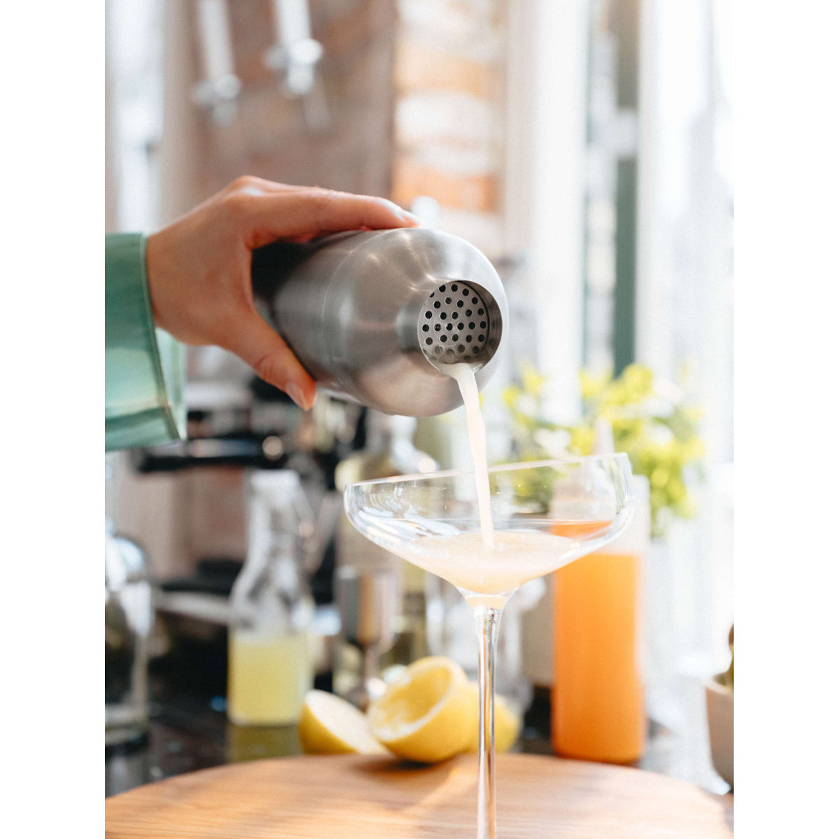 Liquid Lounge Cocktail-Shaker – Anwendung – Originalbild