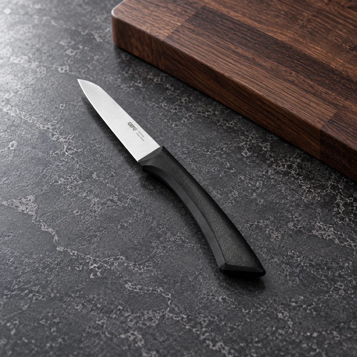 Gemüsemesser SENSO – Produkt im Küchenambiente