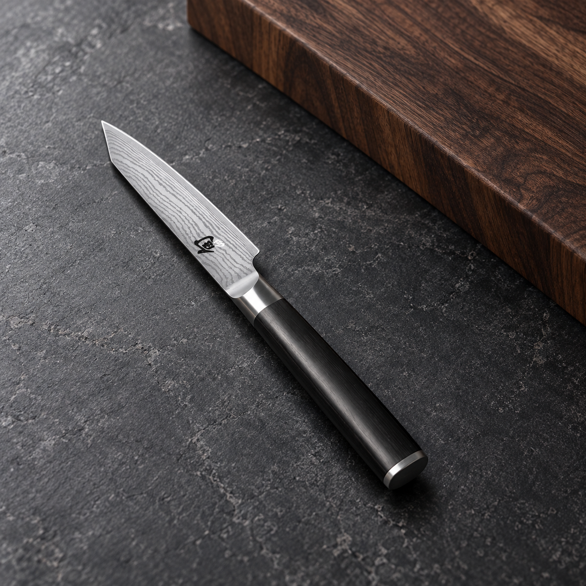 Kiritsuke 9cm – Produkt im Küchenambiente
