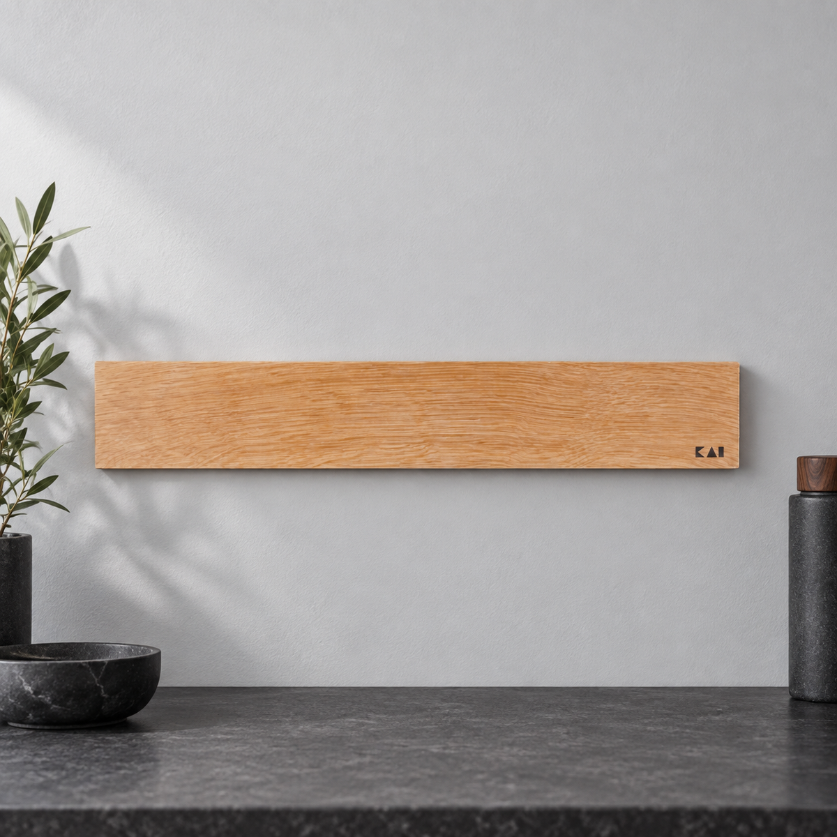 Holz-Magnetleiste – Produkt in einer gestalteten Küchenszene