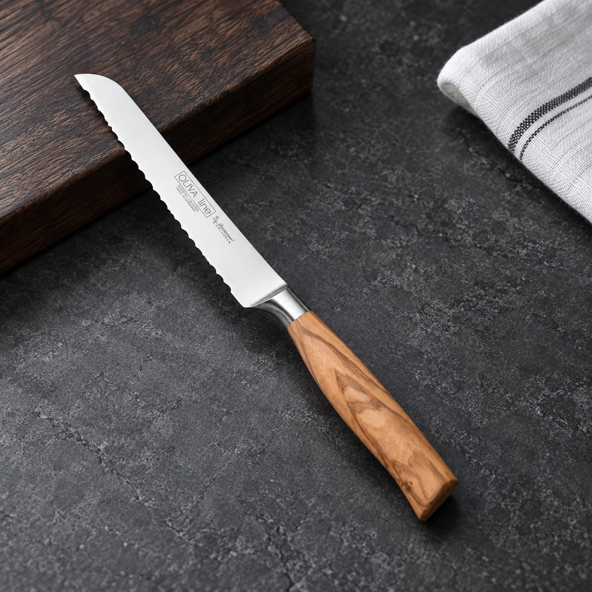 Produktmotiv: Brötchenmesser 13cm
