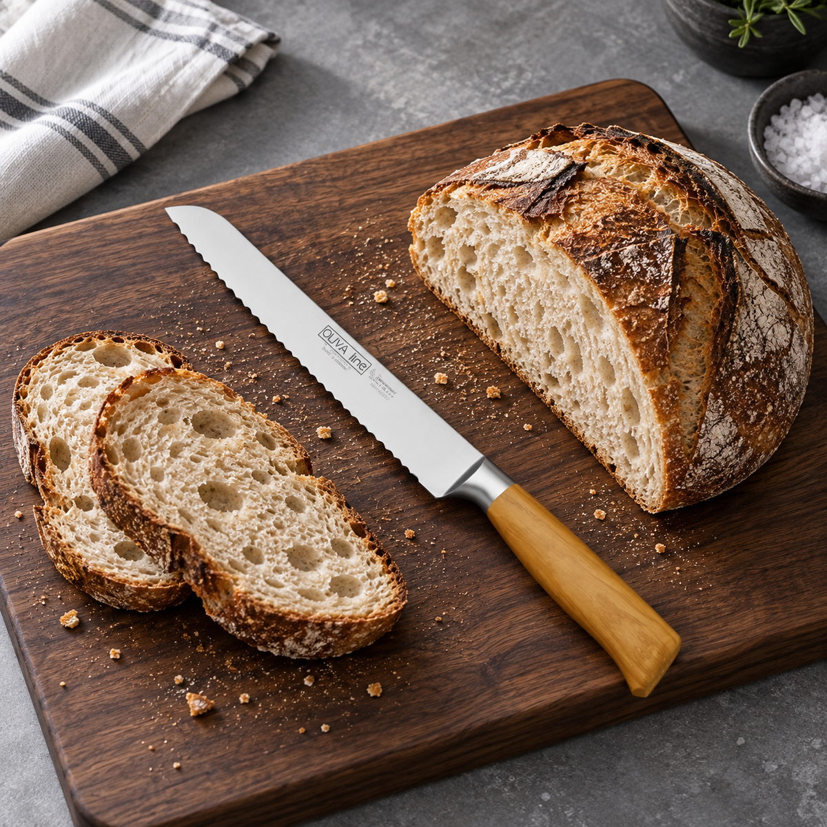 Brotmesser 23 cm – Anwendungsinspiration, aus dem Produktfoto gestaltet
