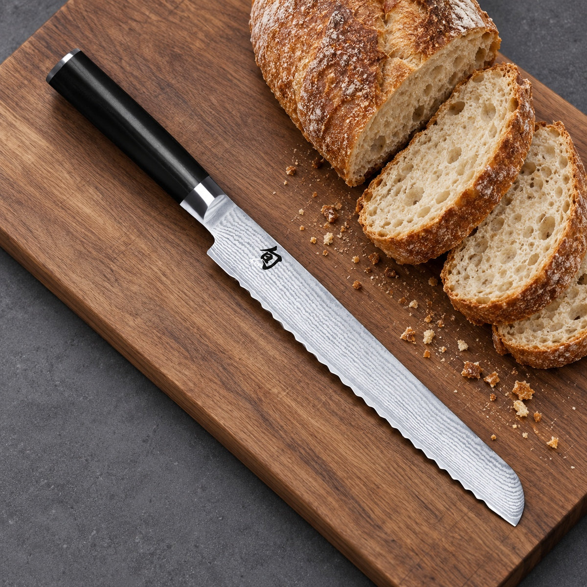 KAI Shun Classic DM-0705 Brotmesser 23 cm – Messer mit geschnittenem Brot