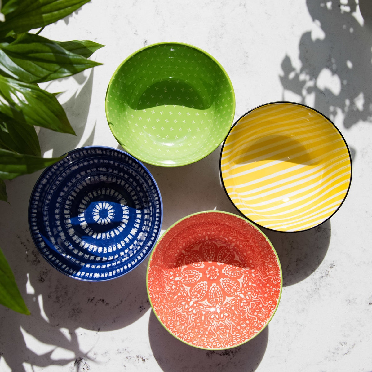 Bowl aus Steinzeug – gemustert – Hersteller-Originalbild. Anwendungs- und Serienmotive können Lebensmittel, Dekoration oder separat erhältliches Zubehör zeigen; maßgeblich ist der beschriebene Lieferumfang.